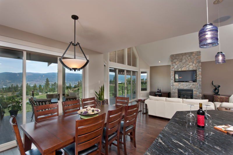 harmony_homes_canyon_view_road_residence_dining_table_gallery_image_6