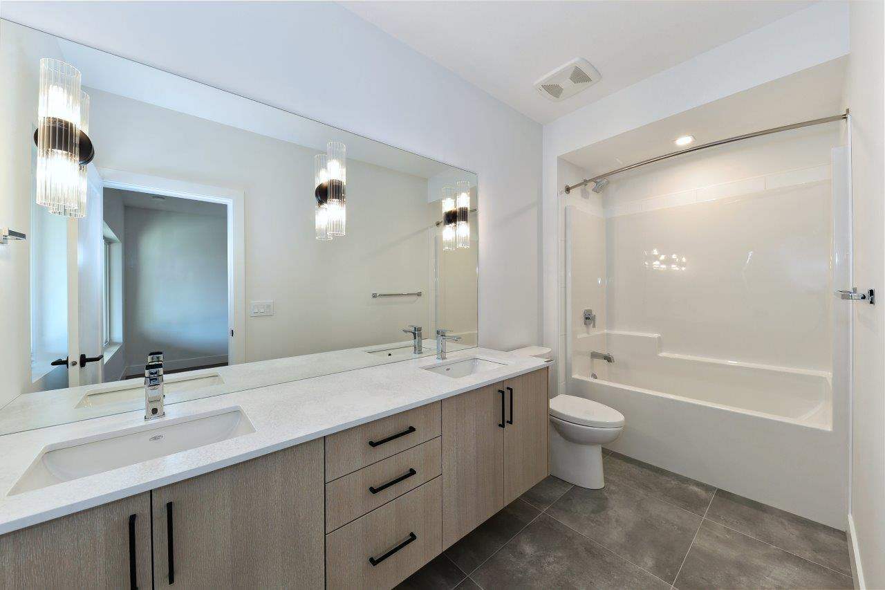 harmony_homes_carnoustie_drive_showhome_white_bath_room_gallery_image_22