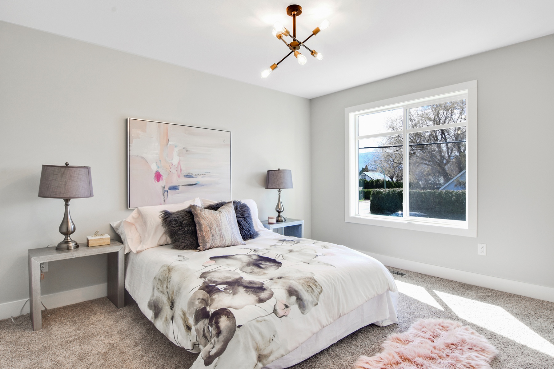 1_harmony_homes_glenwood_infill_project_bed_room_gallery_image_17