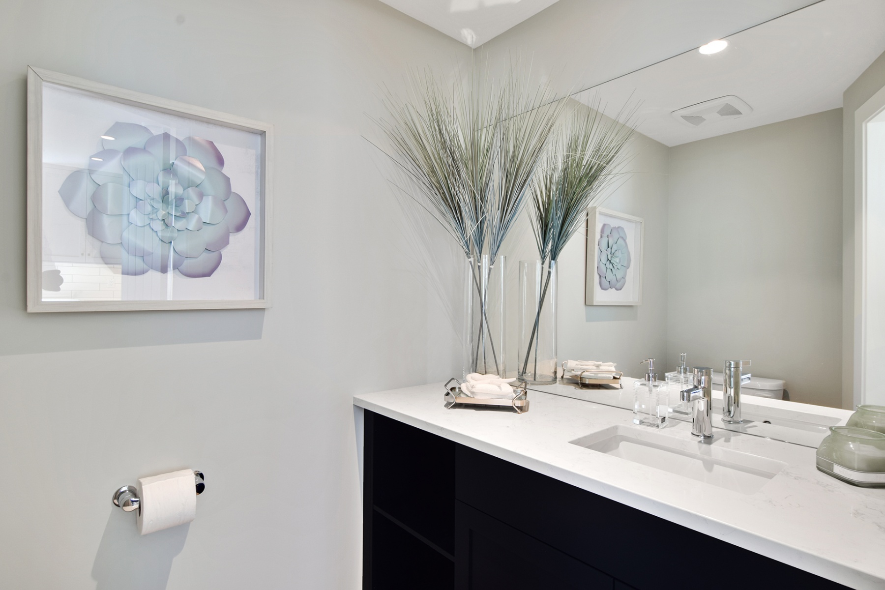 1_harmony_homes_glenwood_infill_project_flower_painting_gallery_image_13