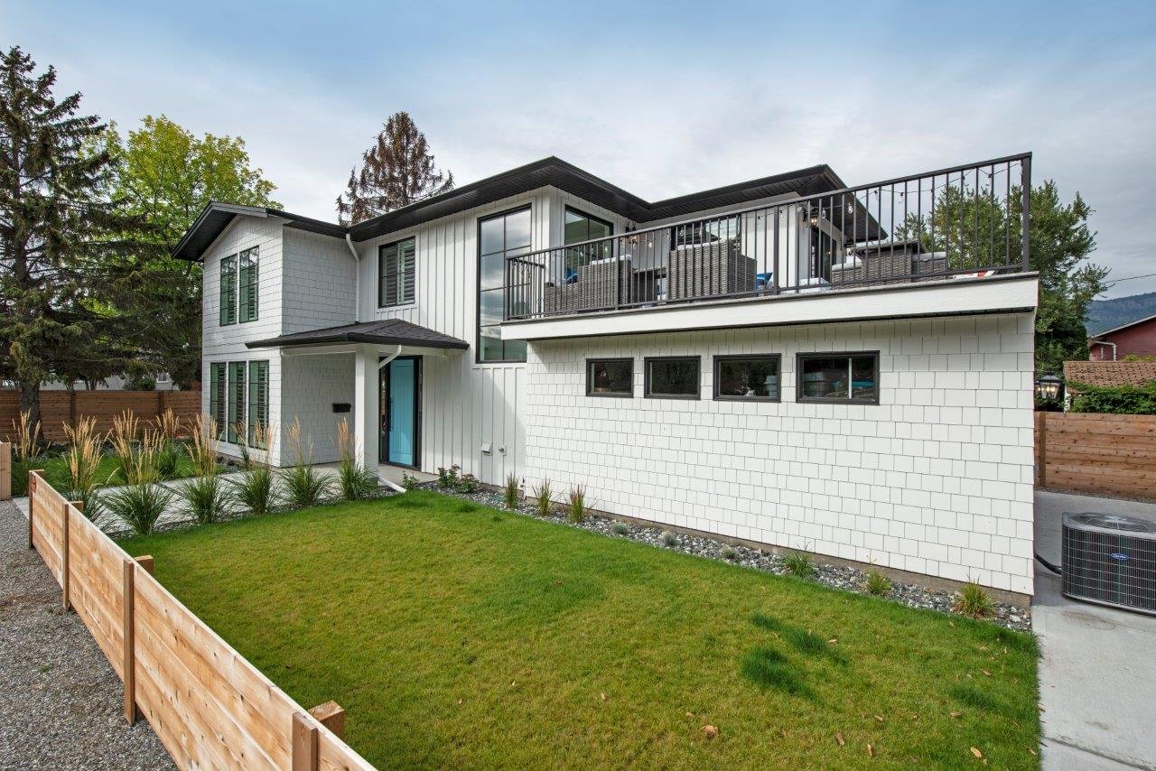 harmony_homes_kingsway_infill_house_side_gallery_image_5