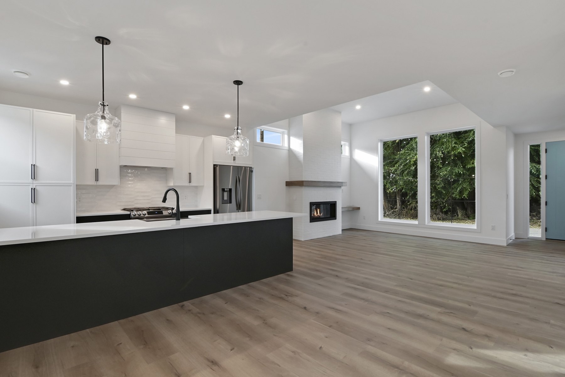 1_harmony_homes_patterson_ave_infill_project_kitchen_area_gallery_image_11