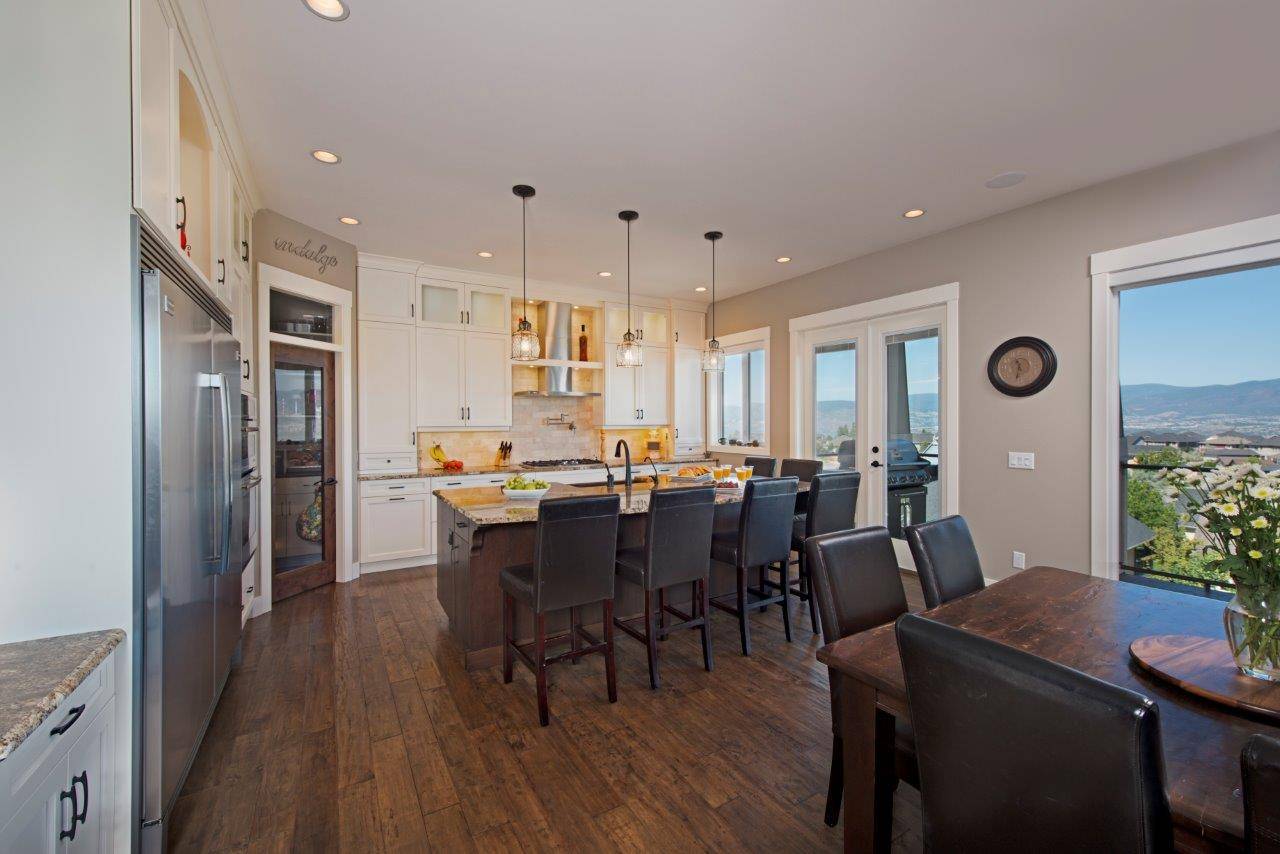 harmony_homes_south_perimeter_way_residence_kitchen_dining_area_gallery_image_2