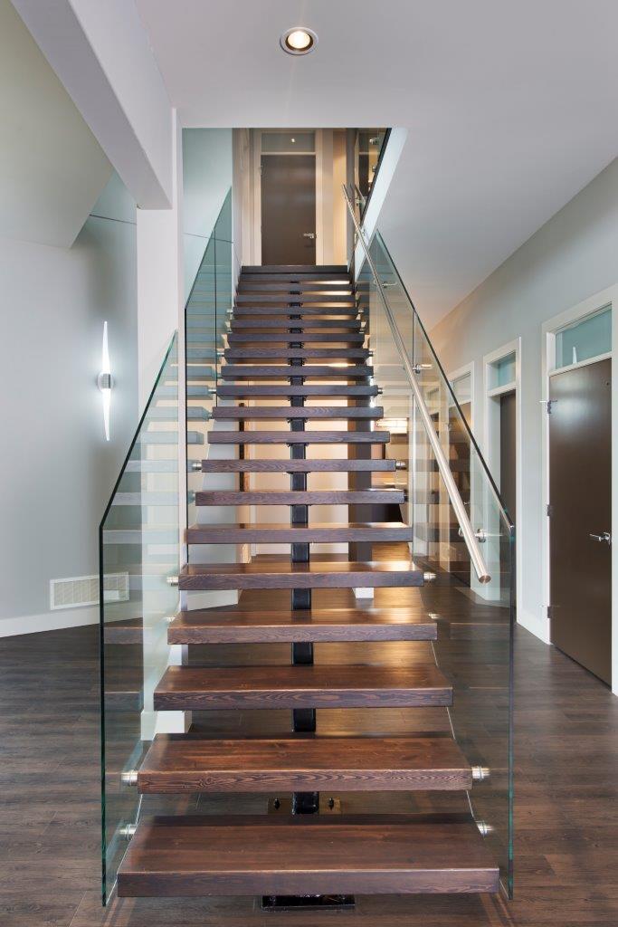 harmony_homes_squilax_anglemont_road_residence_stair_front_gallery_image_20
