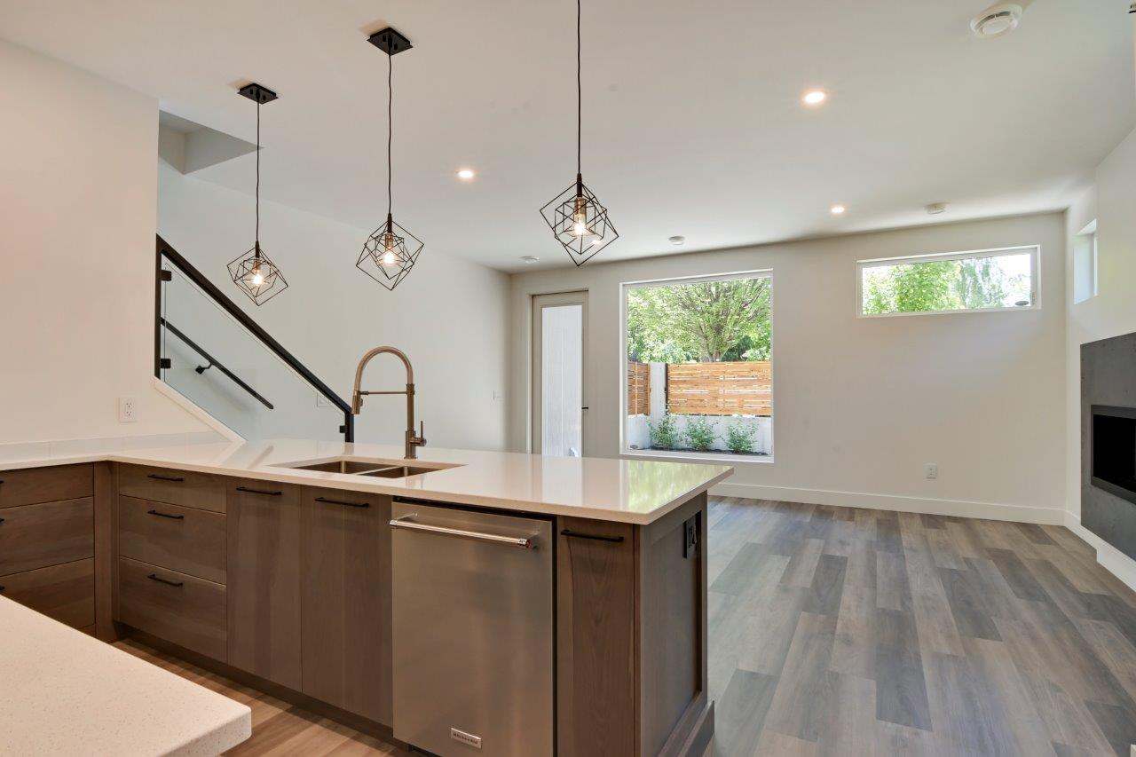 harmony_homes_stockwell_ave_infil_project_kitchen_view_gallery_image_17