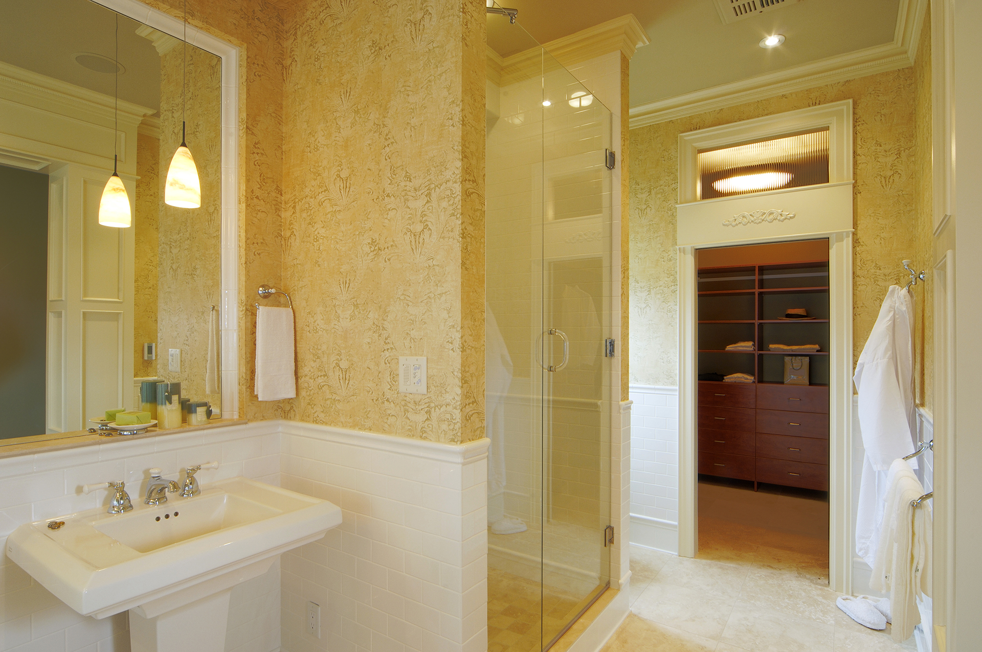 1_harmony_homes_summer_queen__anne_showhome_bathroom_2_gallery_image_10