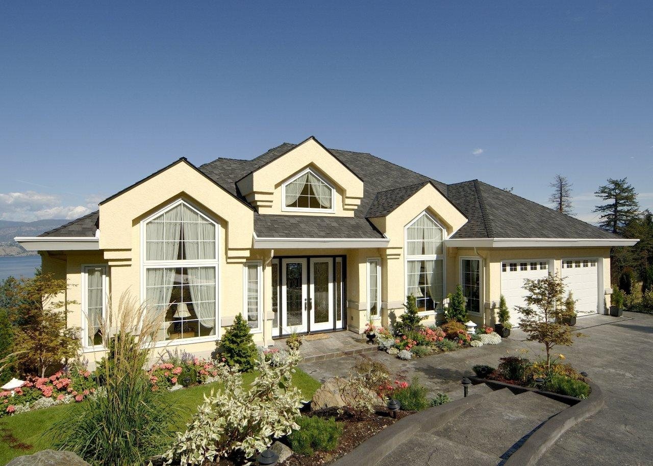 harmony_homes_viewcrest_road_residence_front_house_gallery_image_1